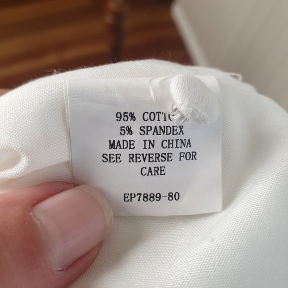 Ally | Size 8 | White Short Balloon Sleeve V-Neck Playsuit Lined - Picture 9 of 9